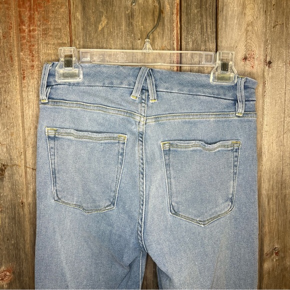 Good American Good Legs Cropped Distressed Skinny Jeans in Blue 523 sz 4/ 27 - Picture 6 of 16